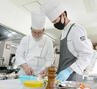 外部講師による実習