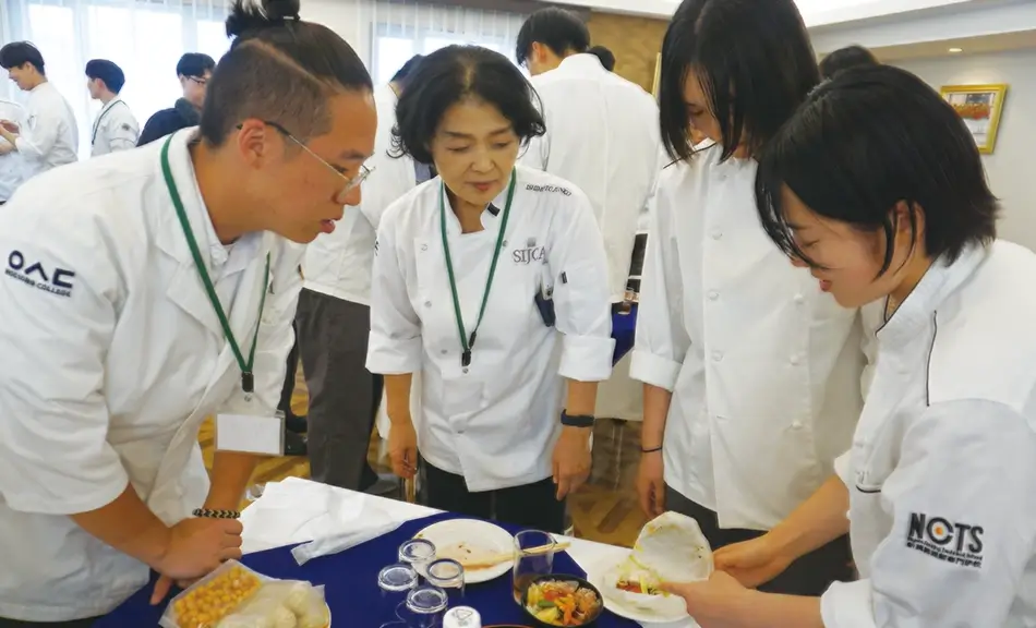 韓国・又松（ウソン）情報大学 交流の様子