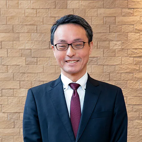 理事長・学校長 吉田 和弘