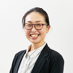 内山 泰子