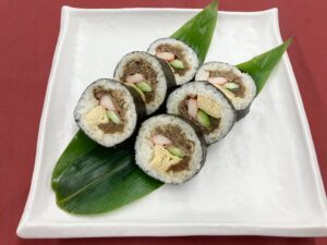 10月11日 10:00～日本料理「牛しぐれ煮の太巻き寿司」