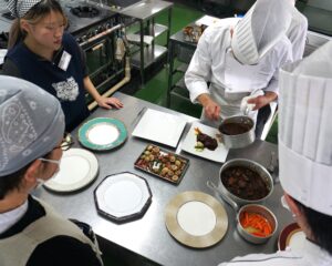12月20日10:00～西洋料理「鶏肉のクリーム煮」