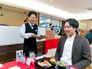 11月29日10:00～学生レストラン「見学ツアー」