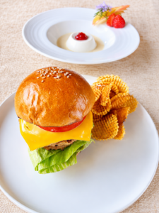 6/6（土）チーズたっぷりチーズバーガー！西洋料理オープンキャンパス